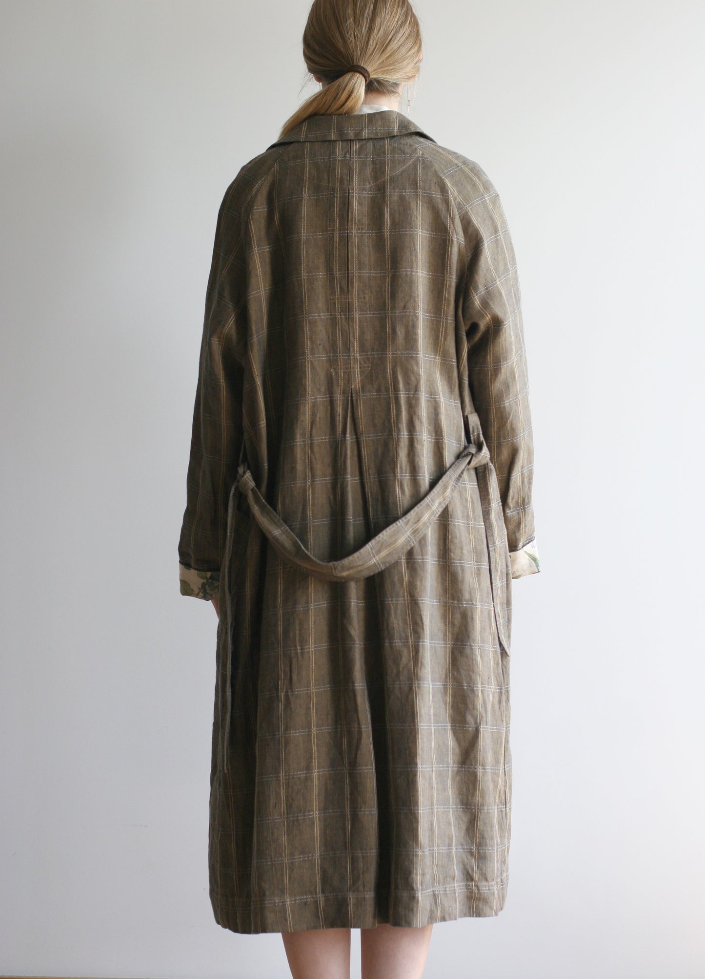 Anthropologist Coat - Dusty Brown linen- S, M